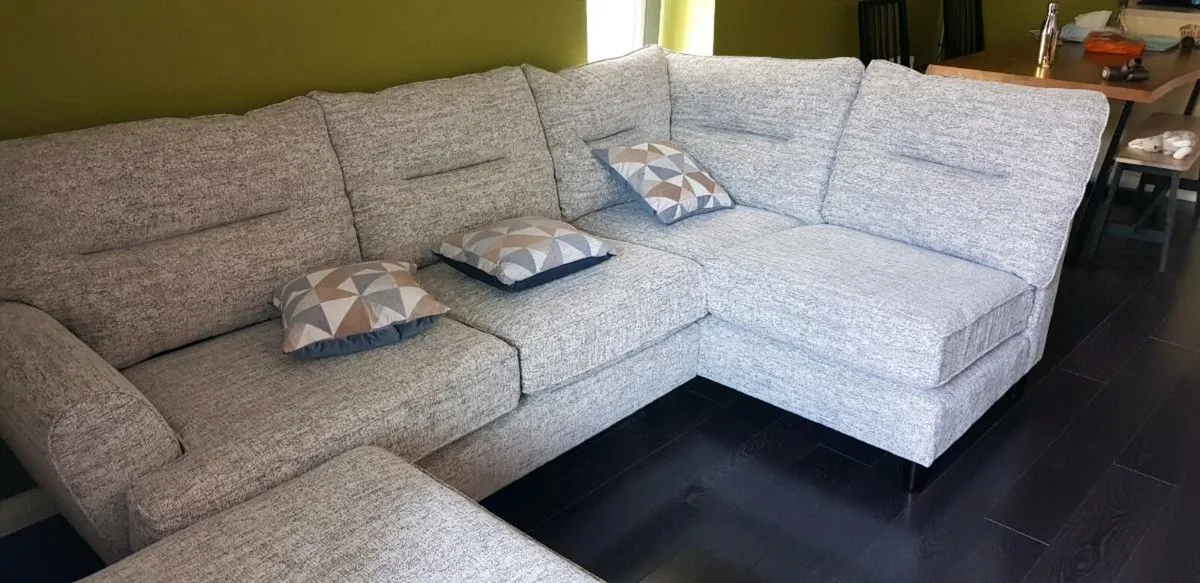 Sofa - Image 3