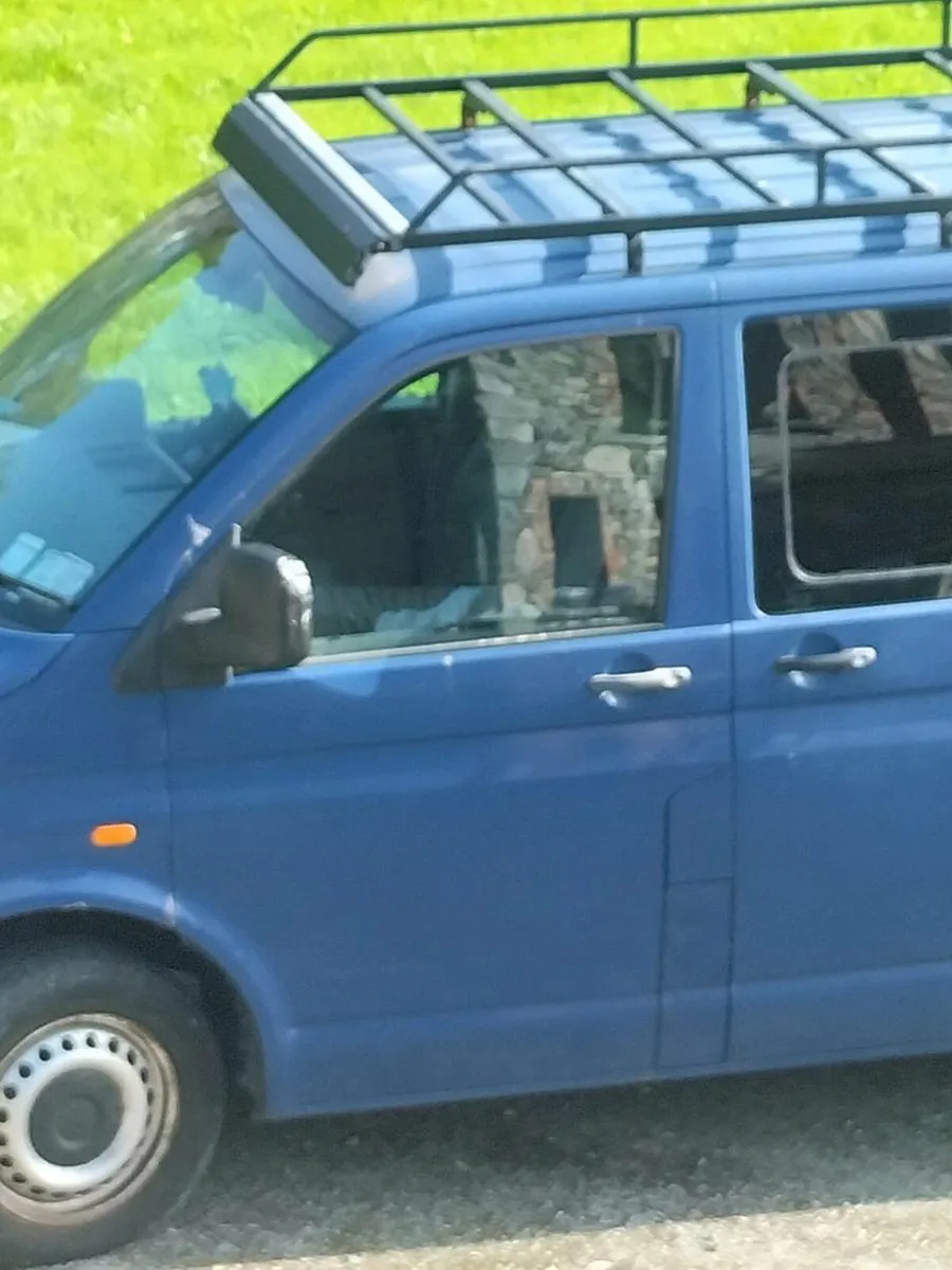 Vw t5 roof rack and seat covers - Image 3