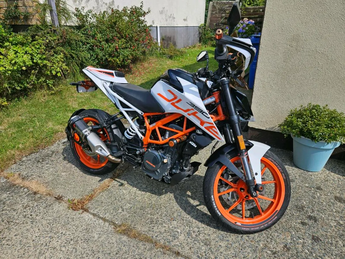 KTM 390 DUKE - Image 1