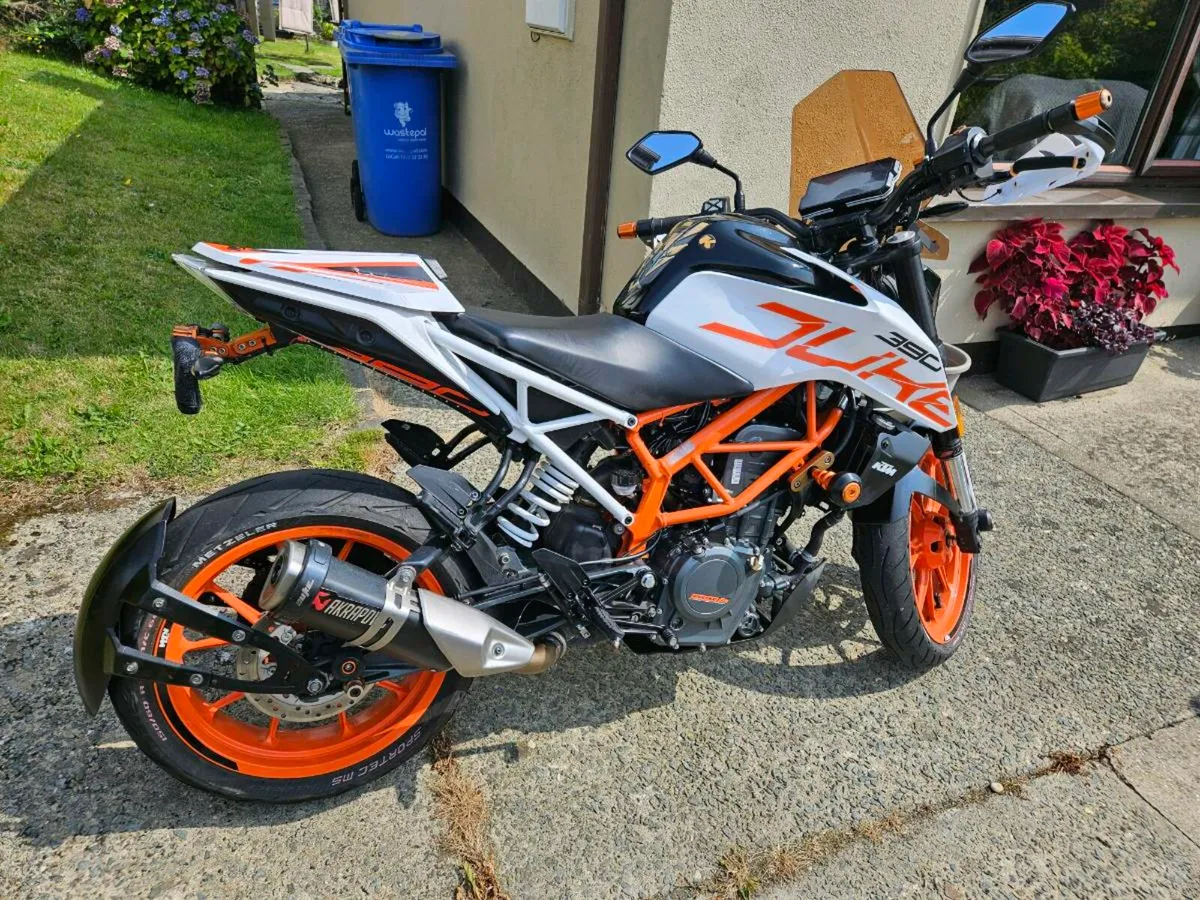 KTM 390 DUKE - Image 2