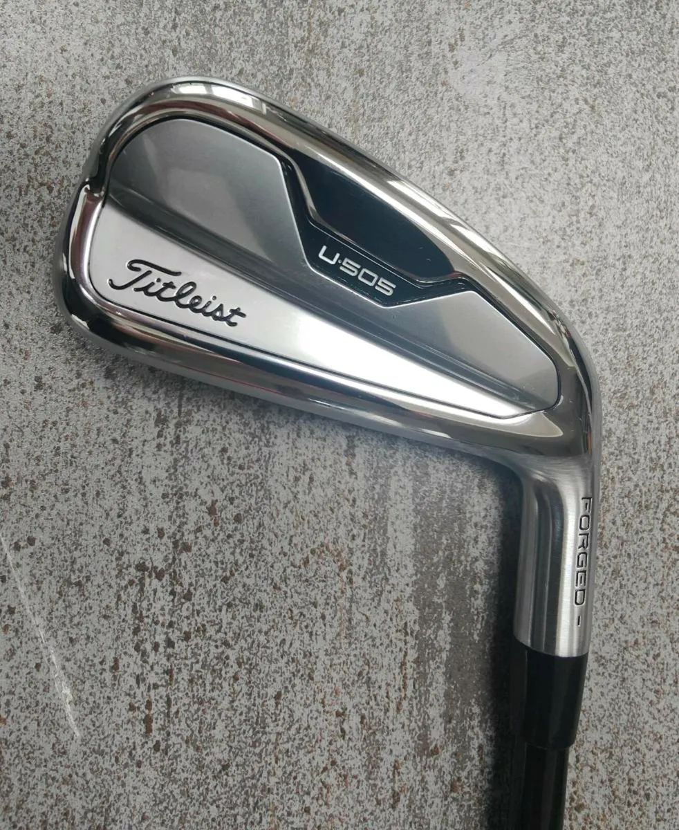 Titleist U505 2 iron - Image 1