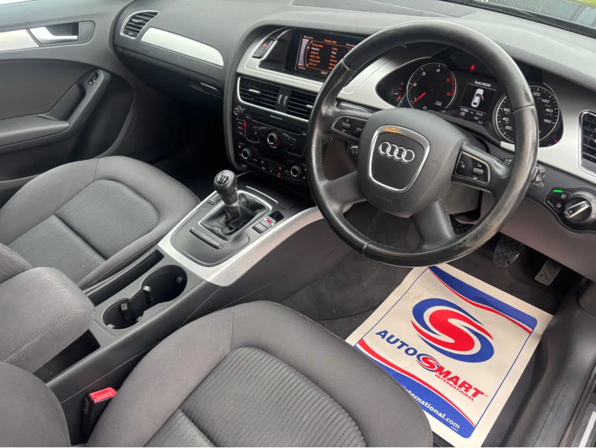 Audi A4 2.0 TDI 134 BHP SE 4DR - Image 2