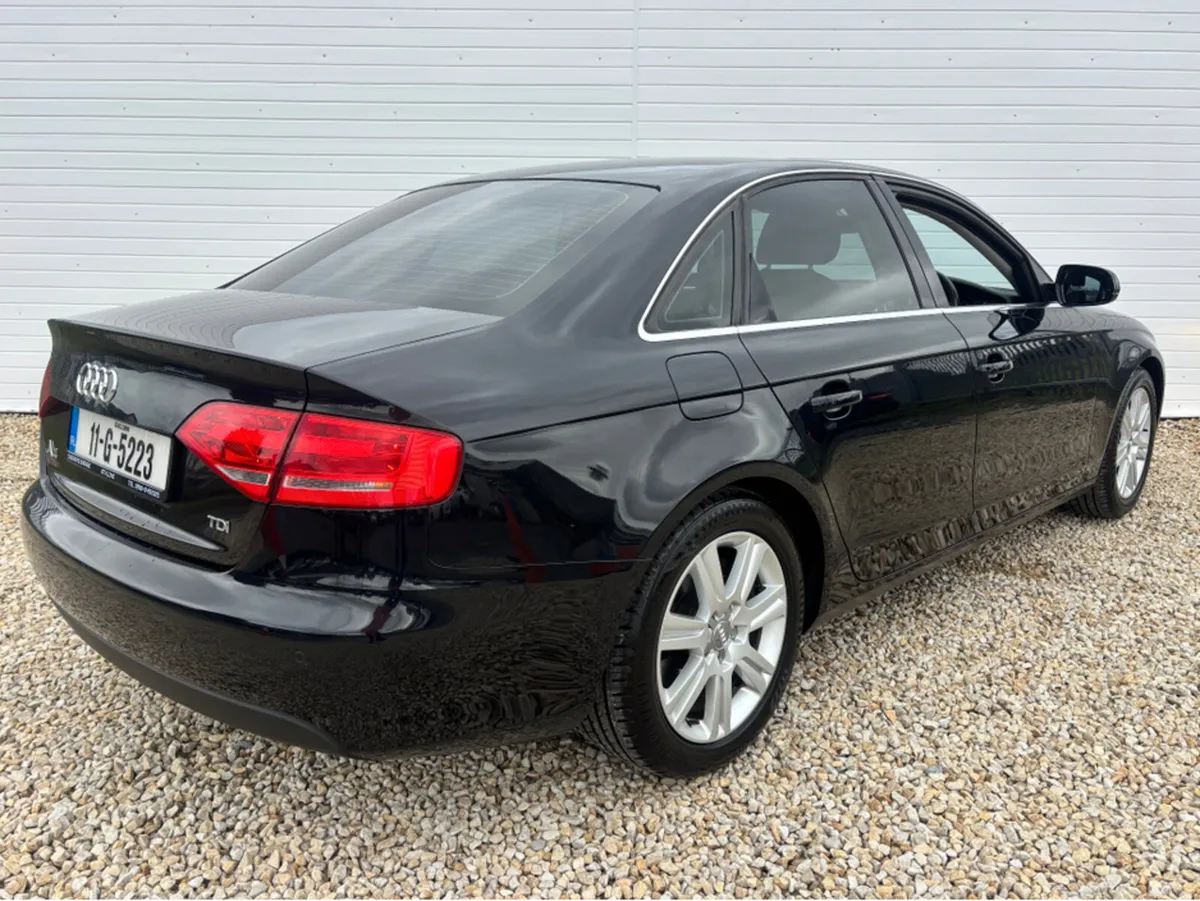 Audi A4 2.0 TDI 134 BHP SE 4DR - Image 3