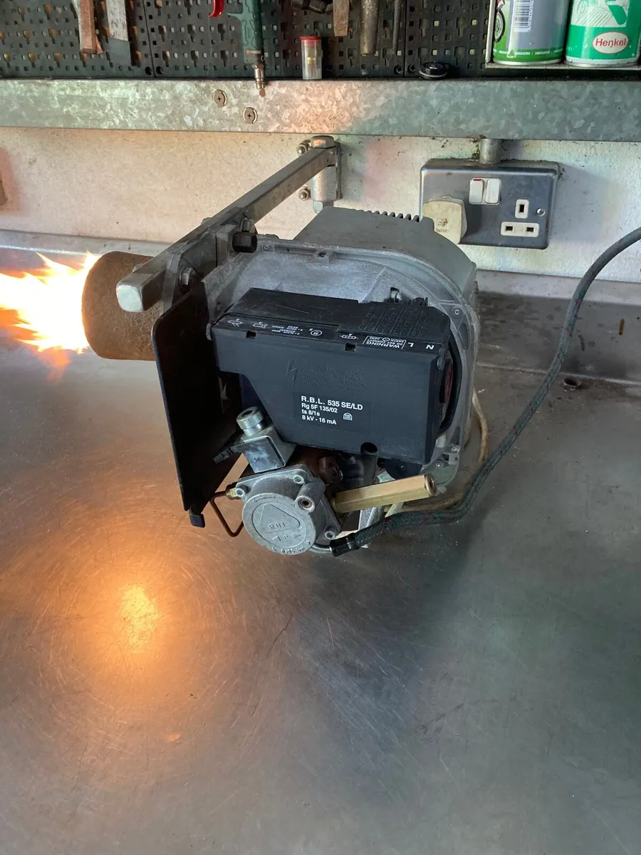 Oil Burner - Image 2