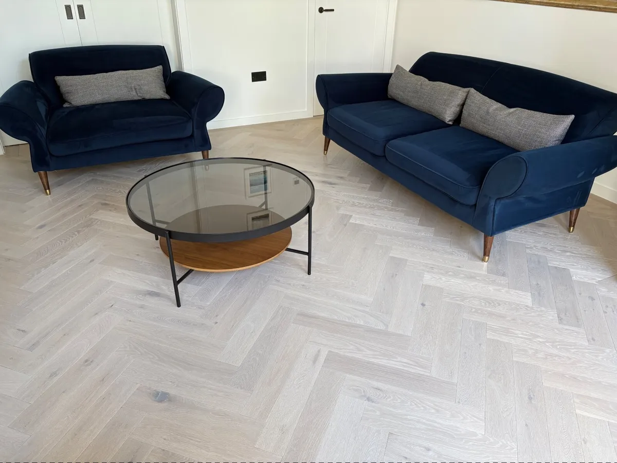 Jasper Conran Sofas - Image 4