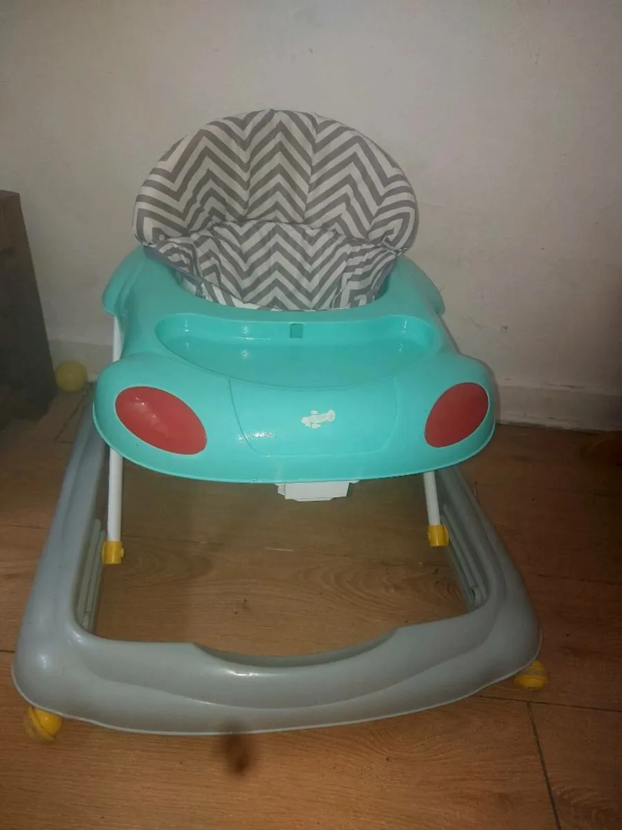 Baby walker - Image 1