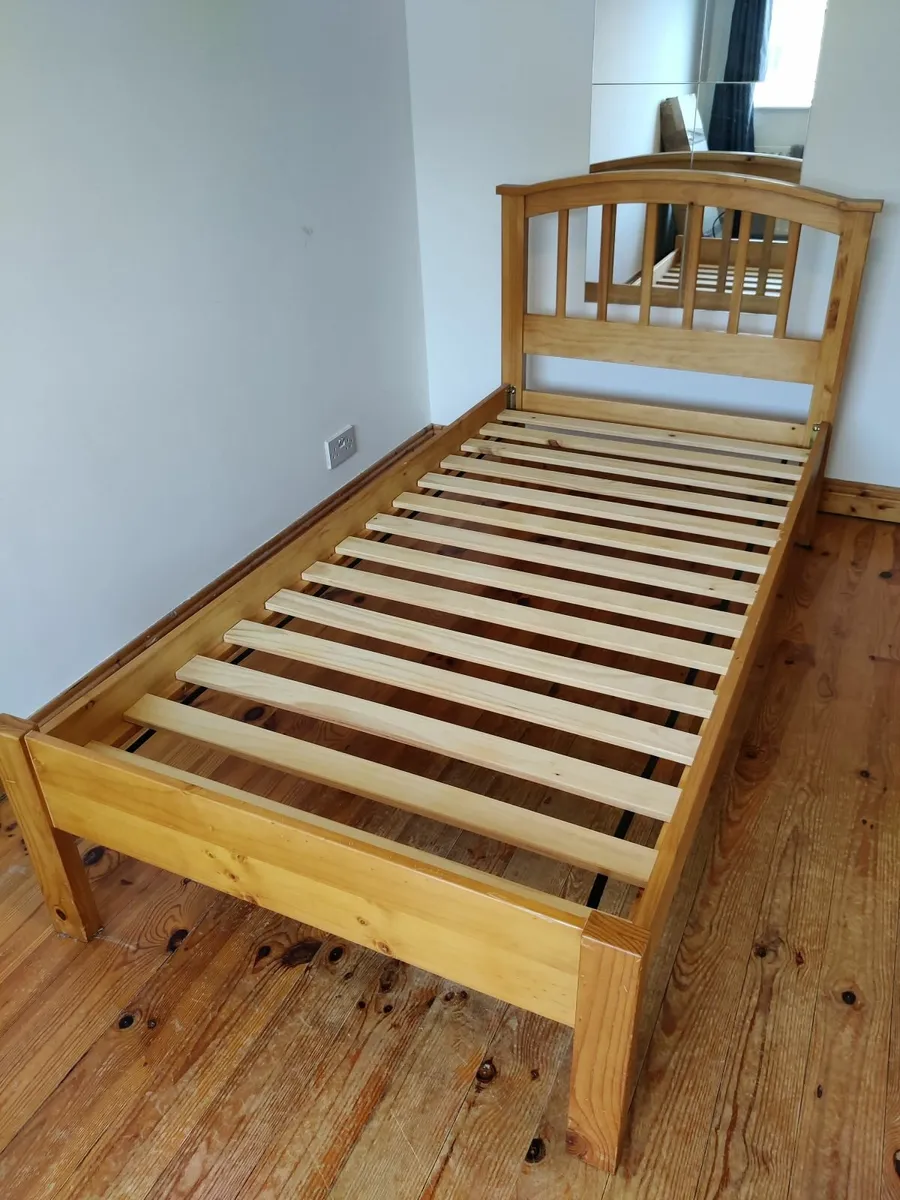 Single bed - Image 3