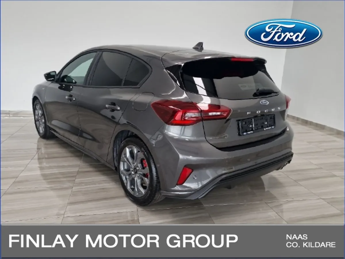 Ford Focus Commercial St-line 1.5l Ecoblue 115 PS - Image 3