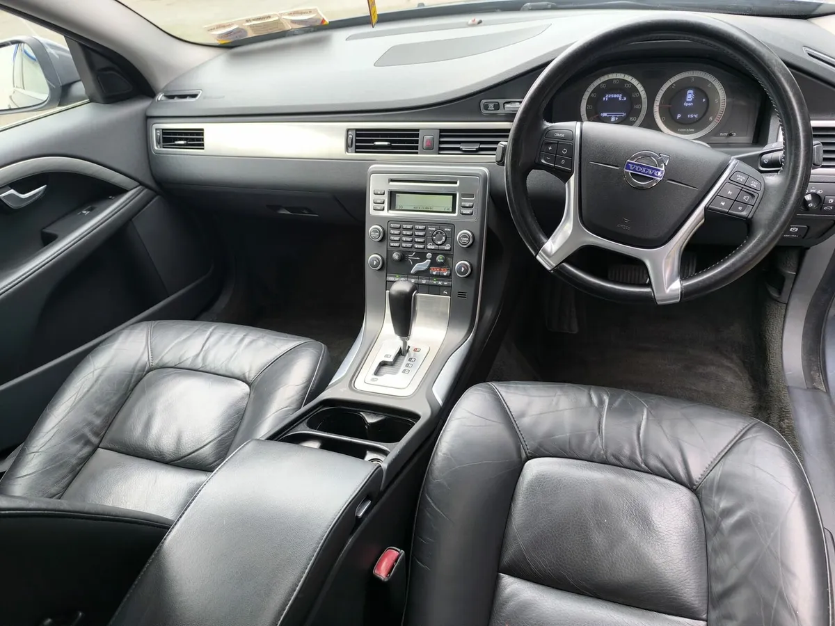 Volvo S80 *Automatic* - Image 2