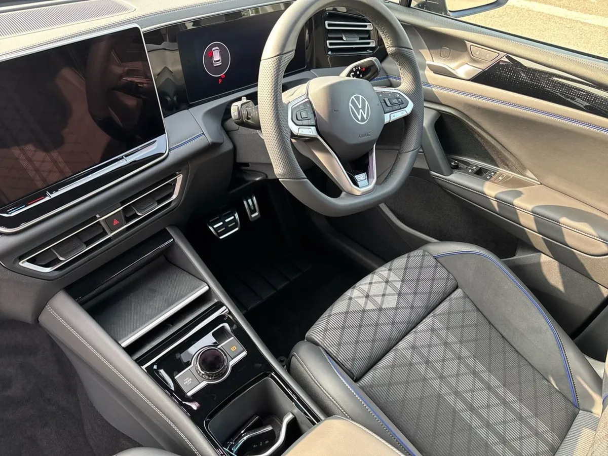 Volkswagen Tiguan R-line 2.0tdi 150HP Auto - Image 3