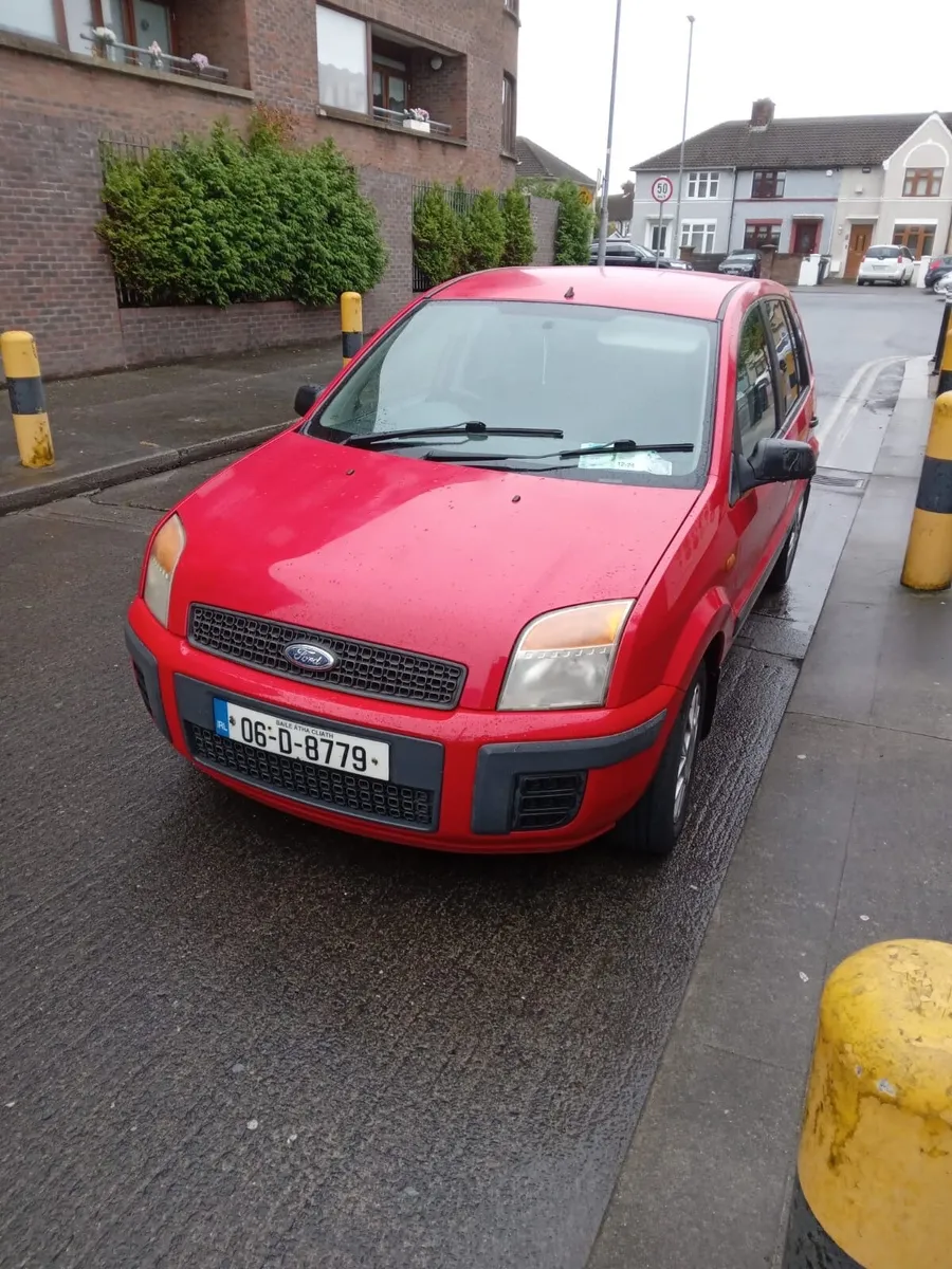 Ford Fusion 2006 - Image 1