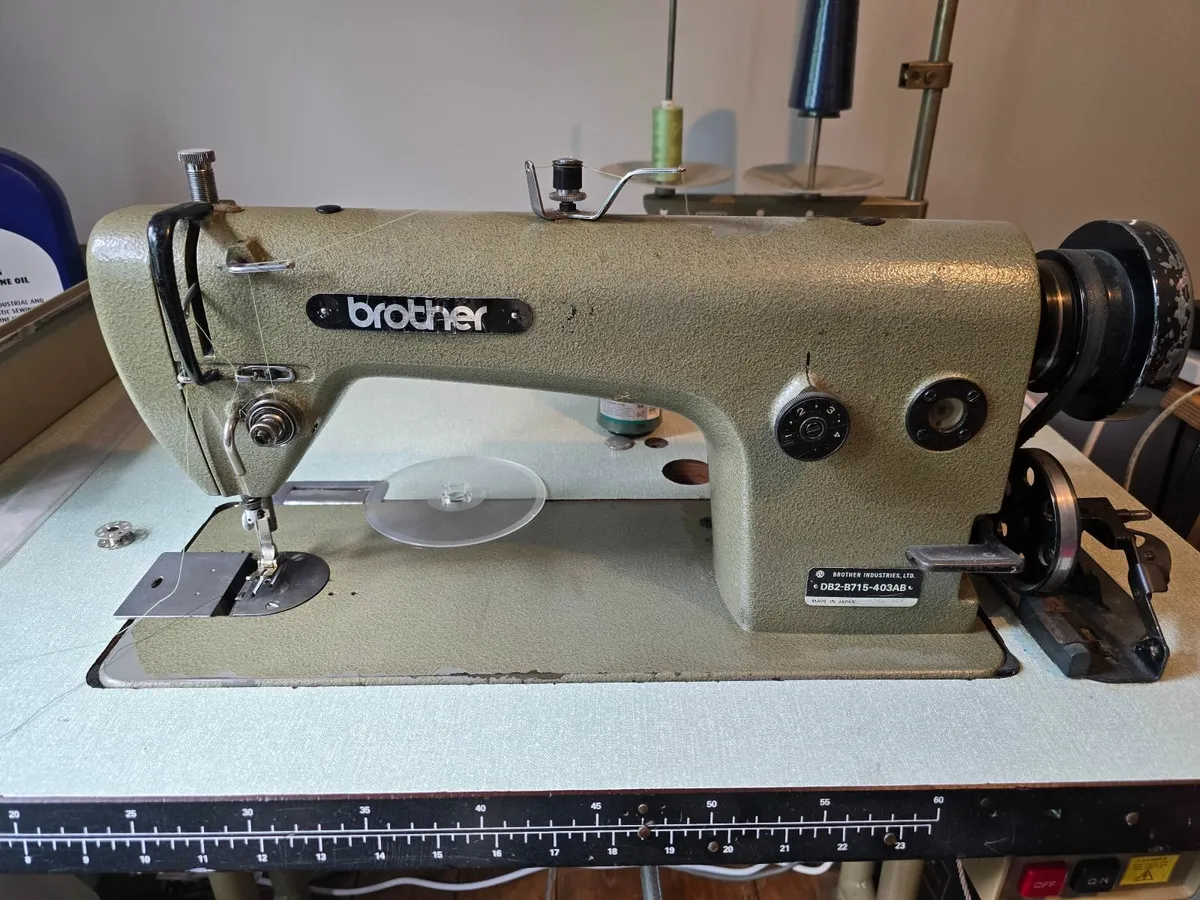 Industrial Sewing Machine - Image 1
