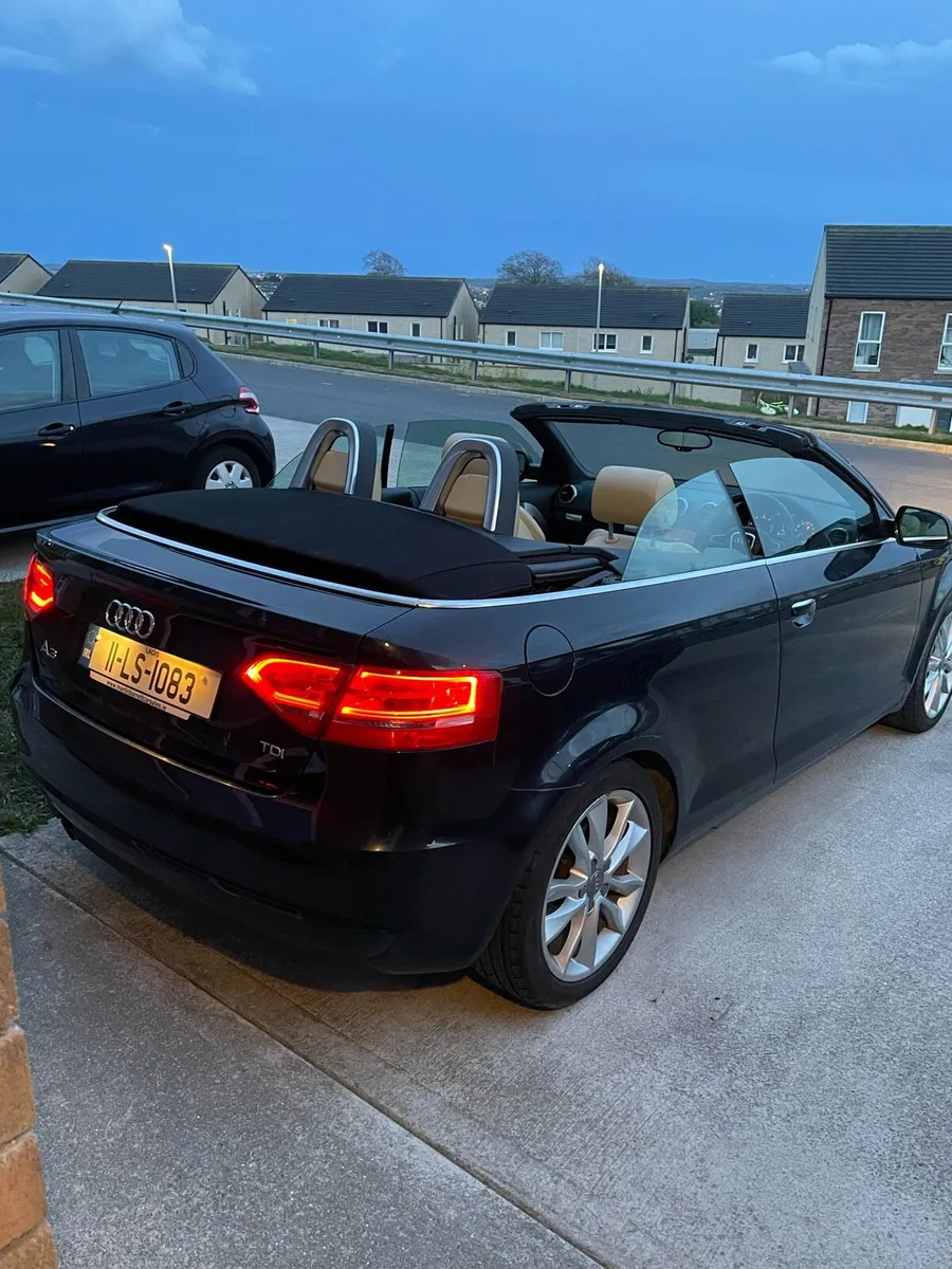 Audi A3 1.6 TDI Convertible - Image 3