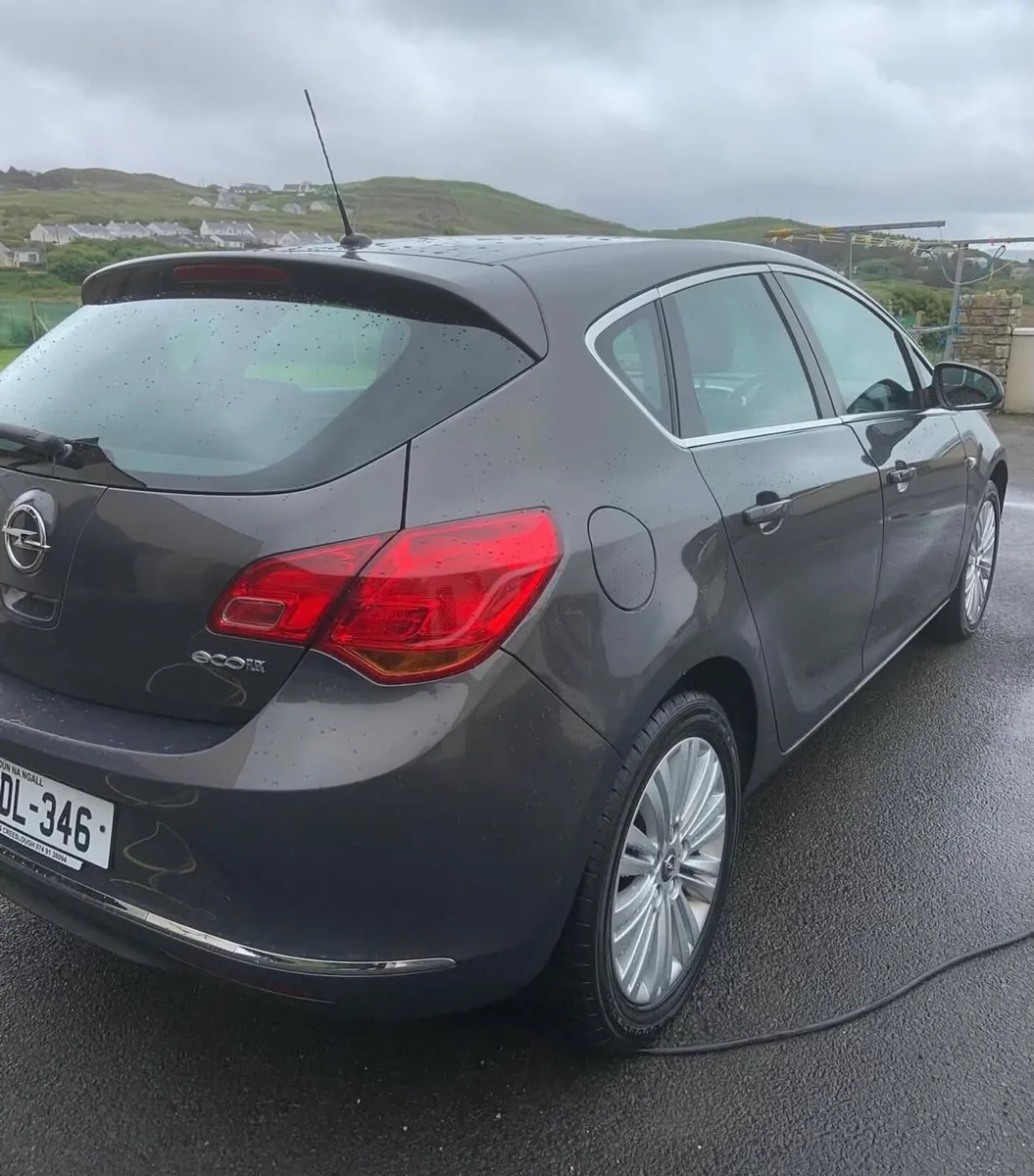 Opel Astra - Image 4