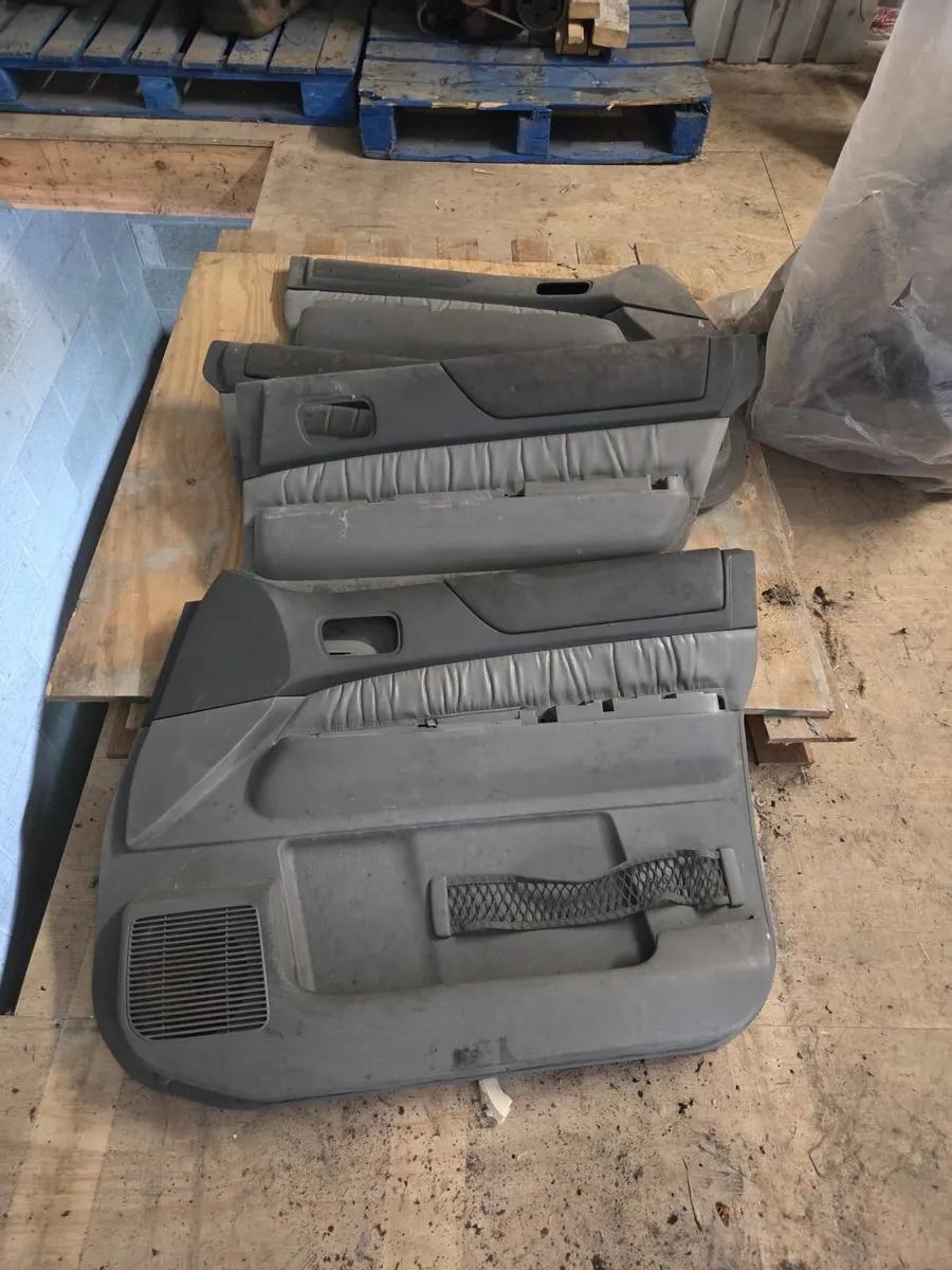 Nissan Patrol Y61 parts - Image 2