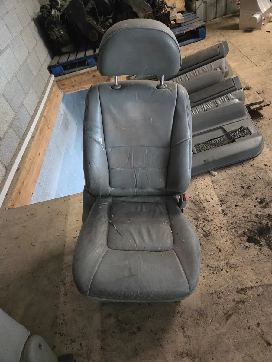 Nissan Patrol Y61 parts - Image 3