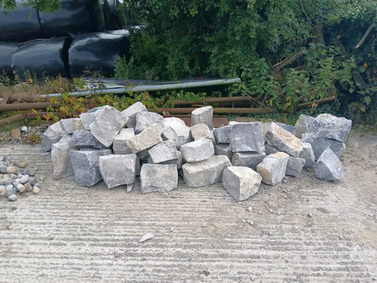 Building limestone - Image 4