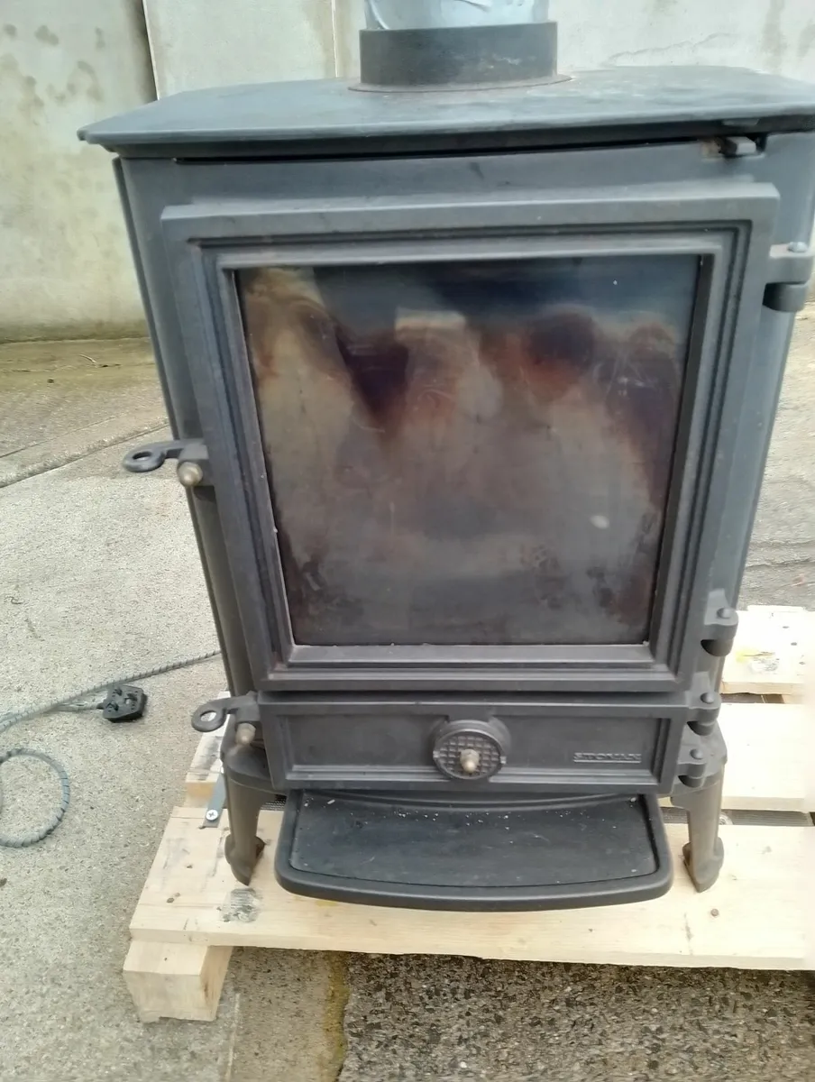 Oil Stove - Image 1