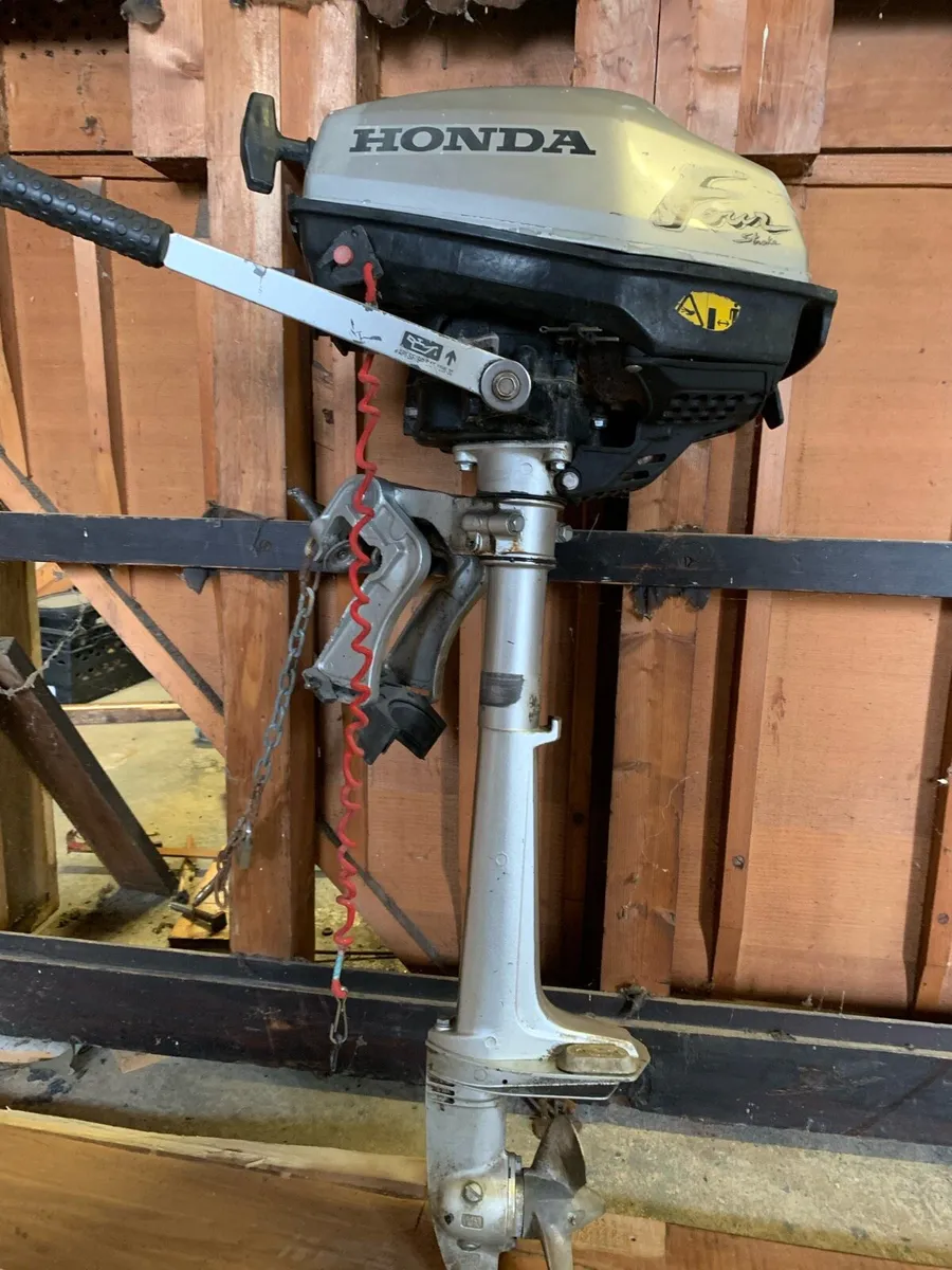 Honda 4 Stroke 4HP Outboard - Image 2