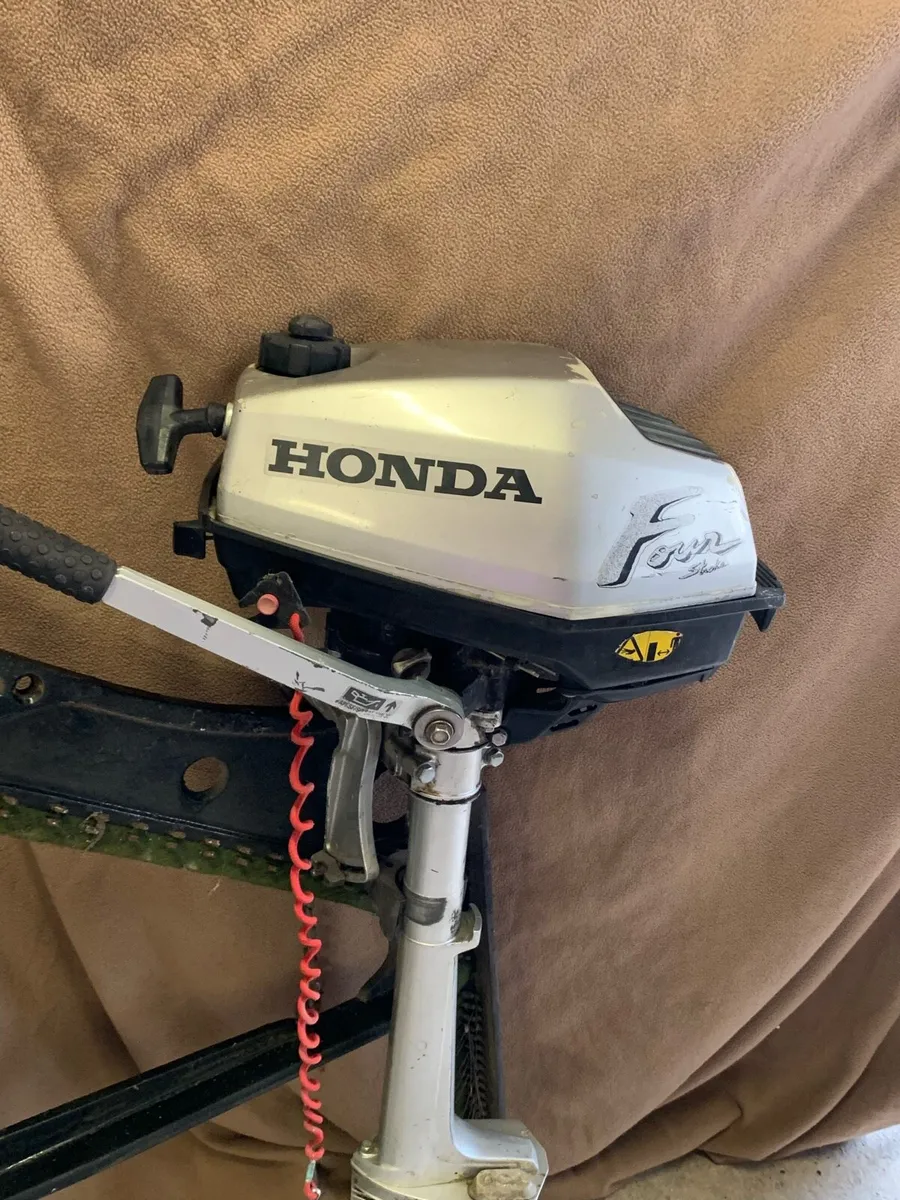 Honda 4 Stroke 4HP Outboard - Image 3