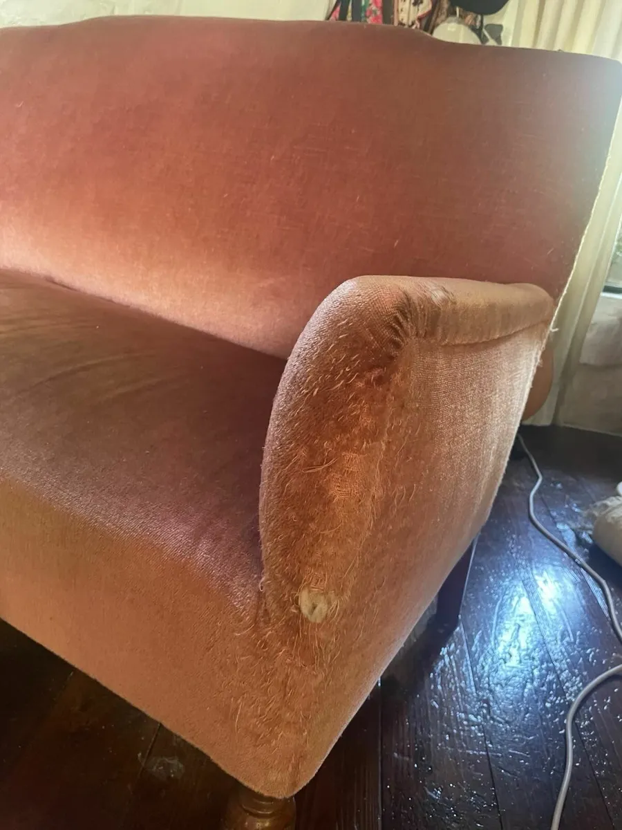 Couch/ Sofa - Image 3