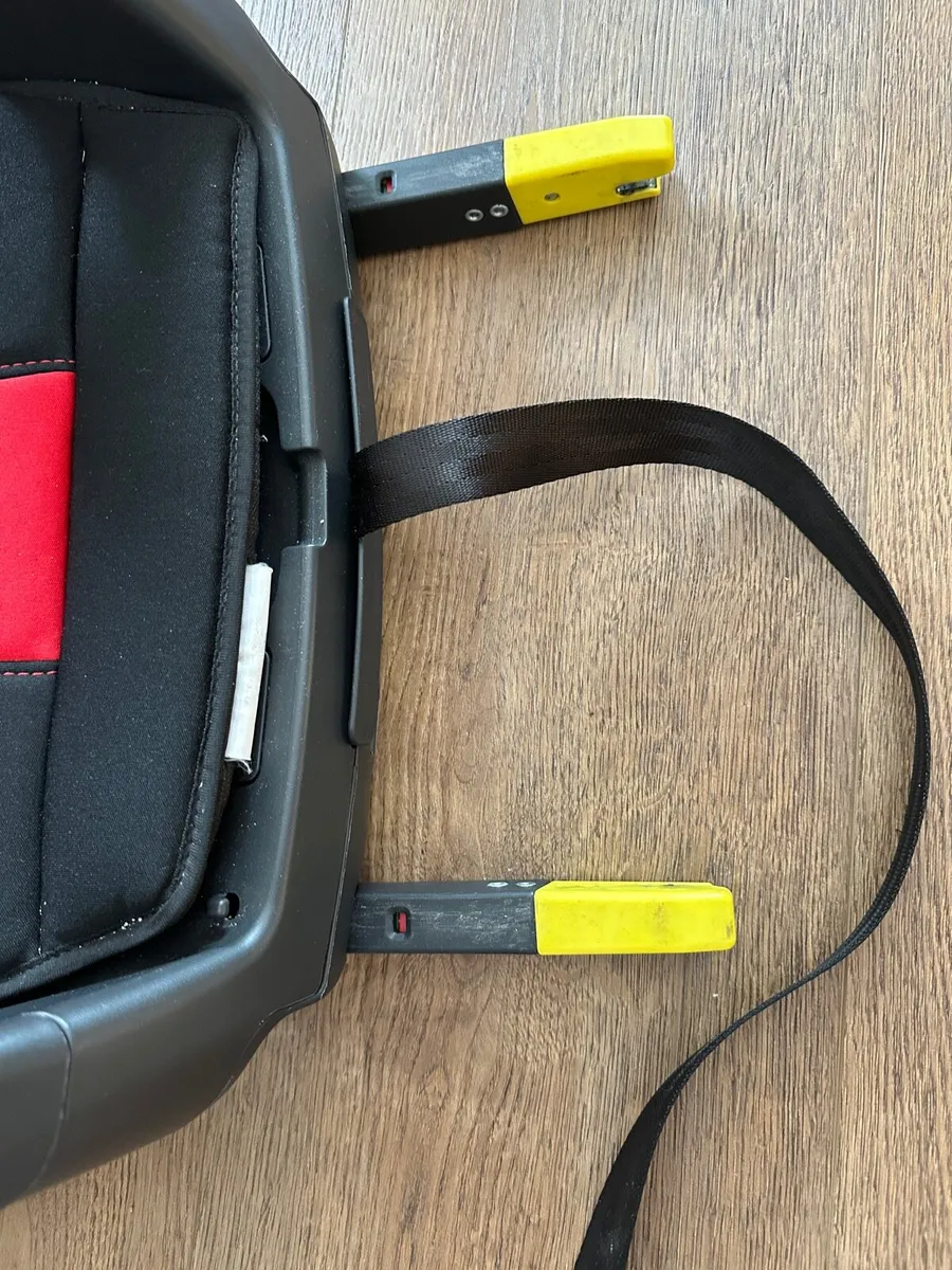 Peg perego viaggio 2-3 shuttle isofix booster seat - Image 2