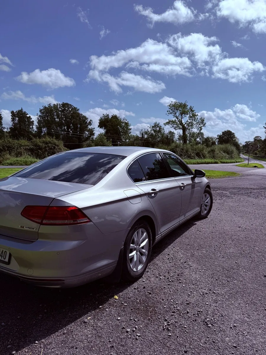 161 VW Passat 1.6TDI CL NCT 03.08.2027 - Image 3