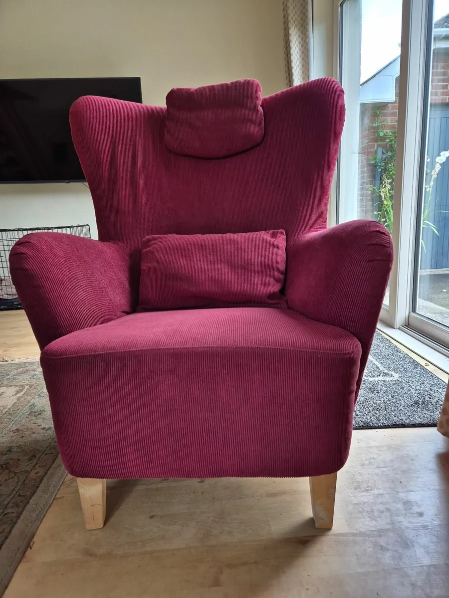 Armchair/Accent Chair - Image 1