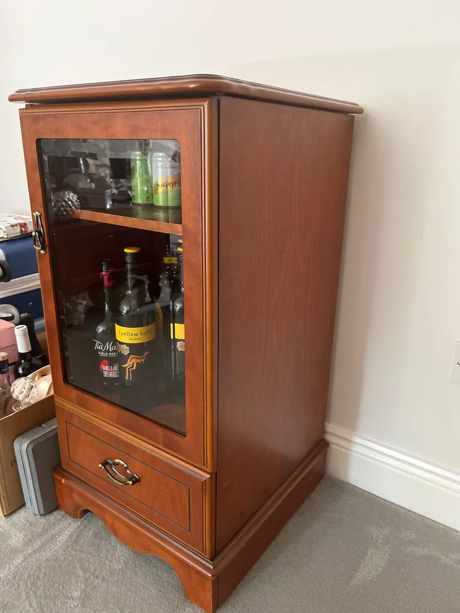 Drinks cabinet - Image 2