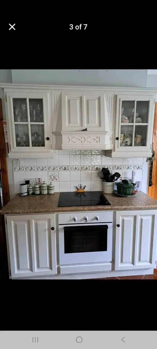 Kitchen units and accessories - Image 3
