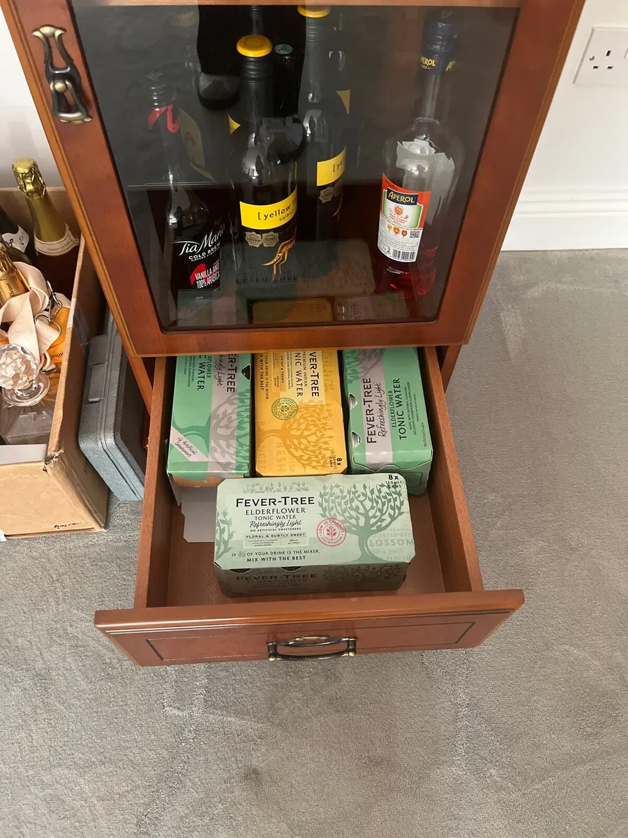 Drinks cabinet - Image 3