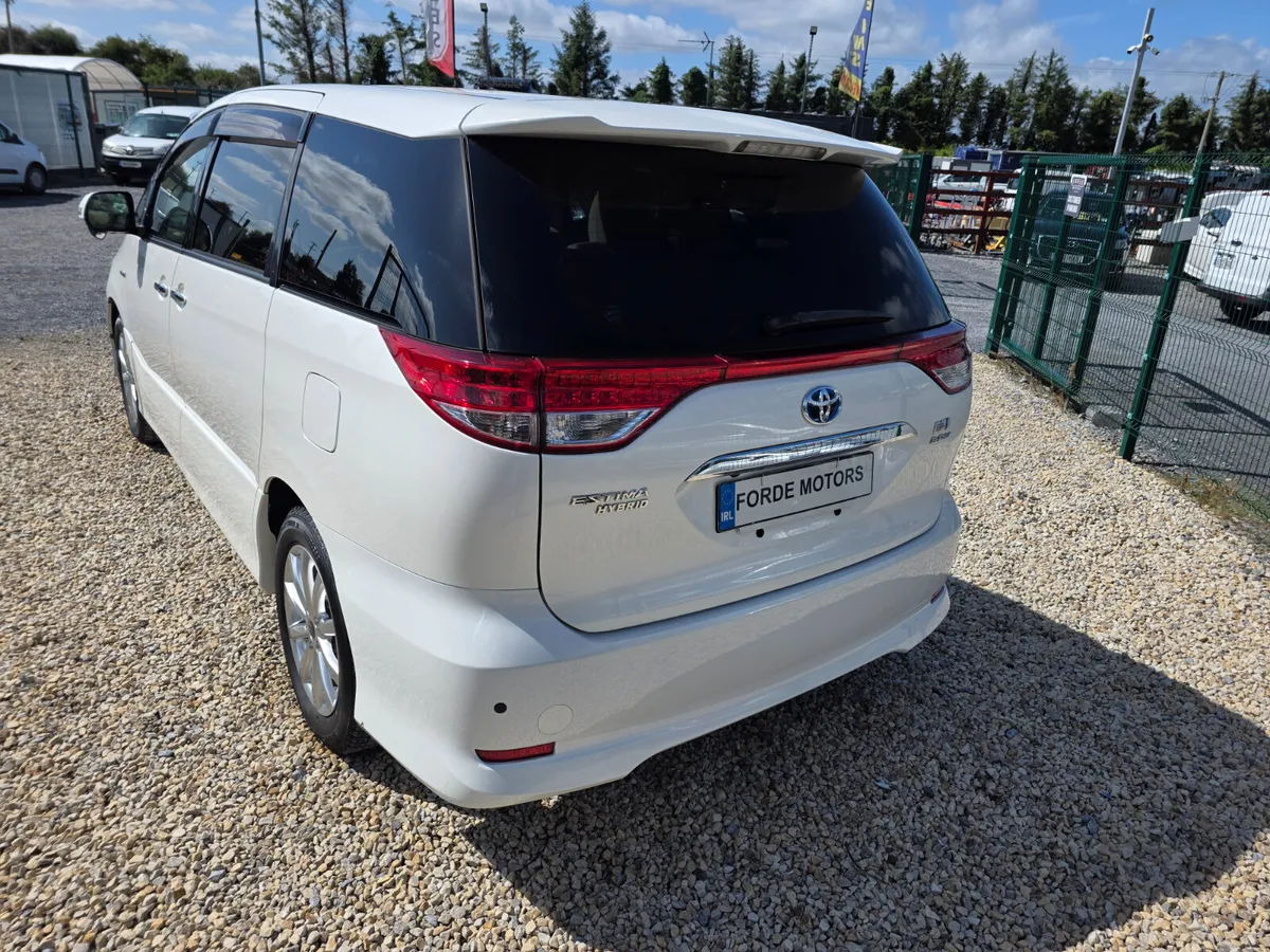 Toyota Estima 2012 8 seater - Image 3
