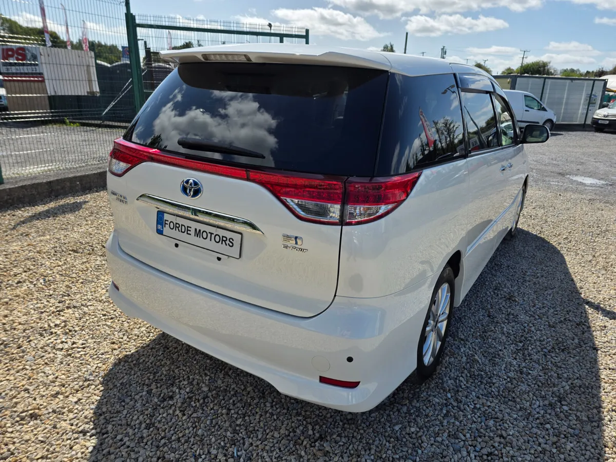 Toyota Estima 2012 8 seater - Image 4