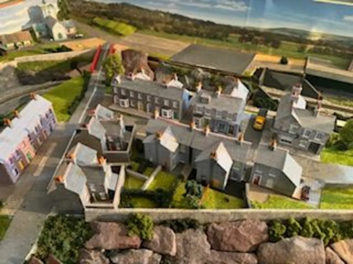Pre-built houses & shops for N Guage Model Train - Image 1