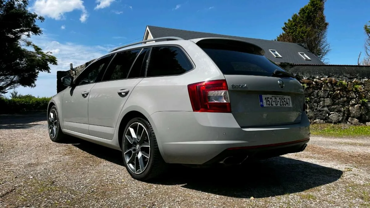 Skoda Octavia Mk3 VRS Estate 184hp-DSG AUTO - Image 4