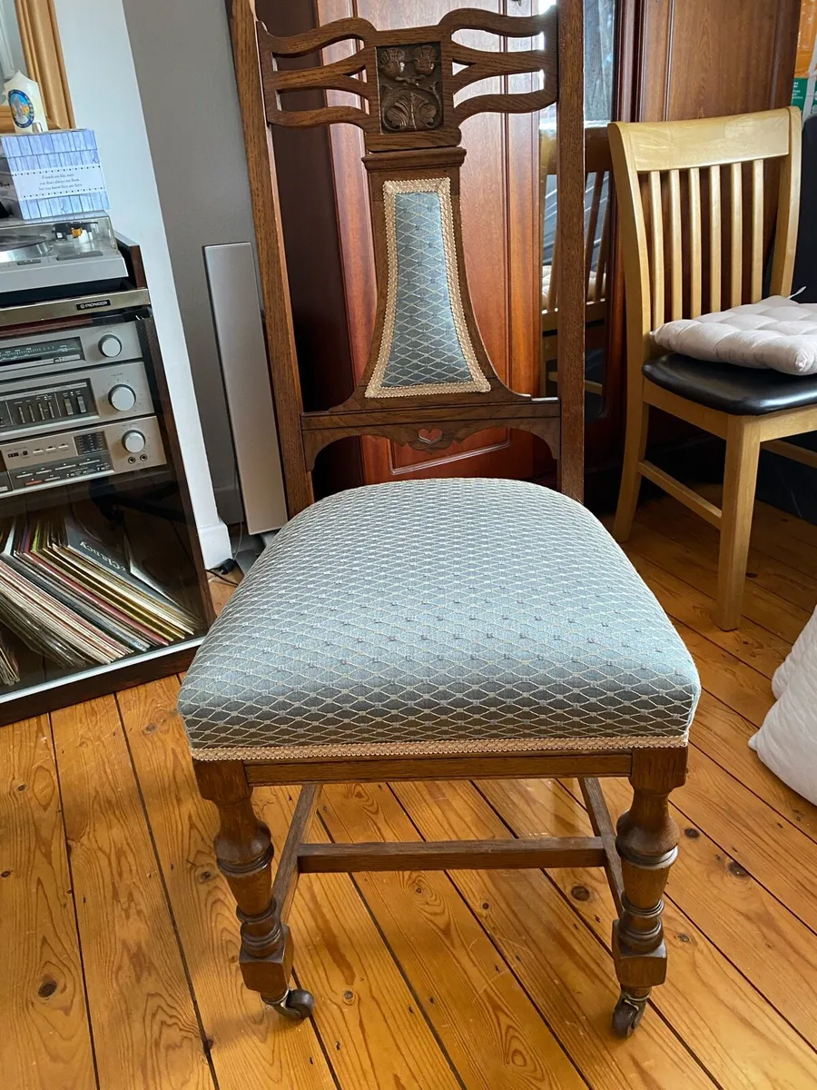Lovely old chair - Image 1