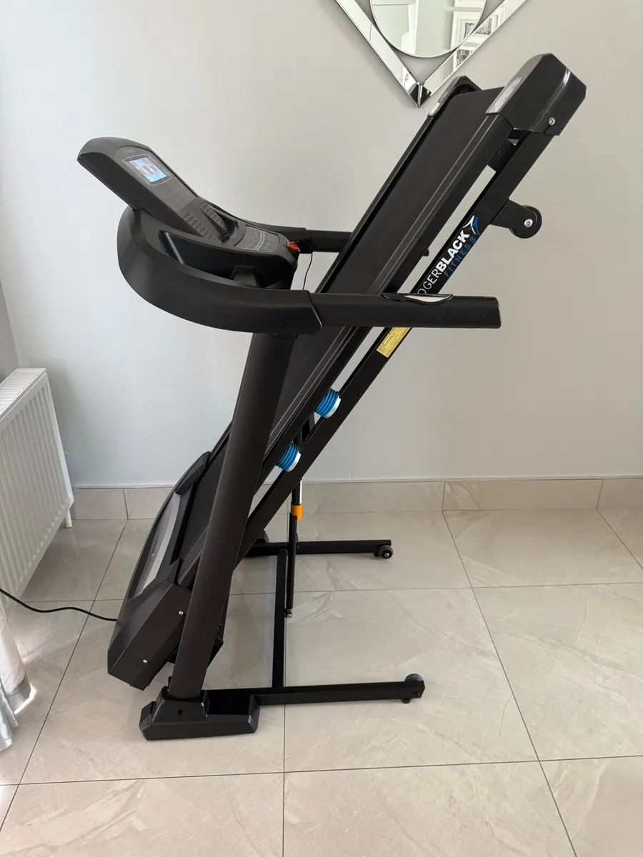 Treadmill - Image 2