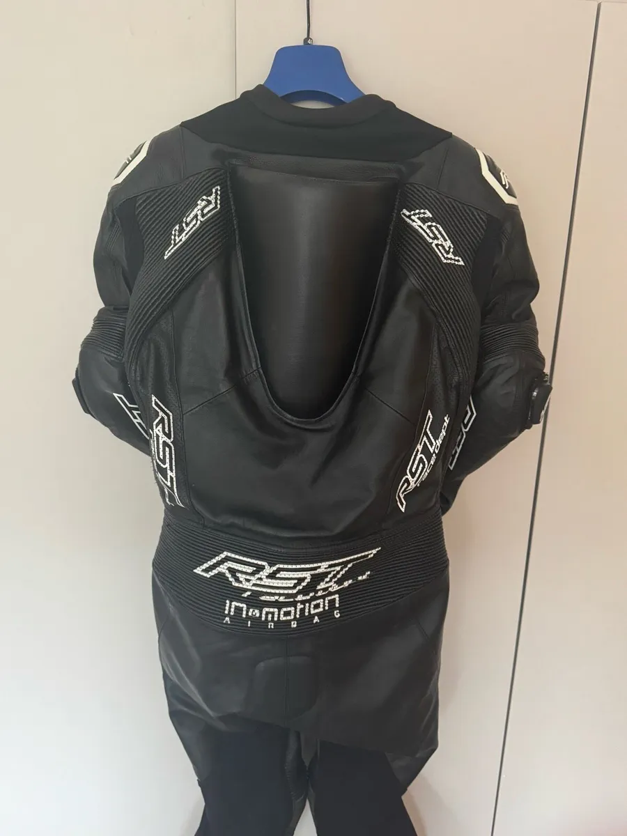 RST V4.1 Airbag Suit - Image 4