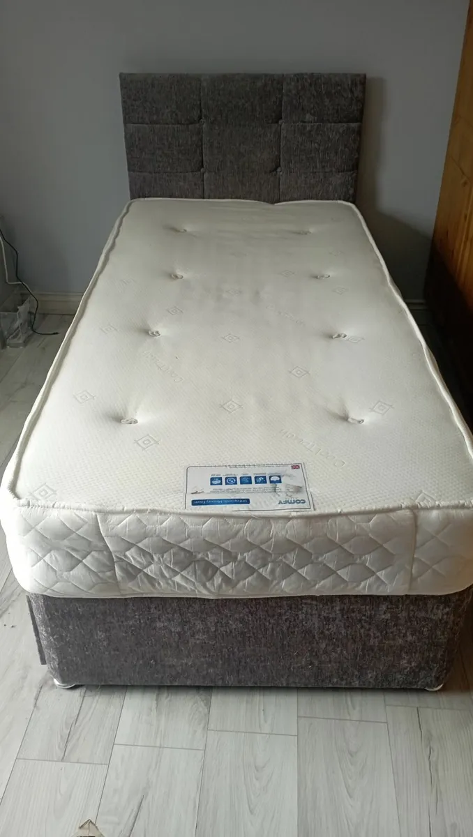 Single beds x 2 - Image 2