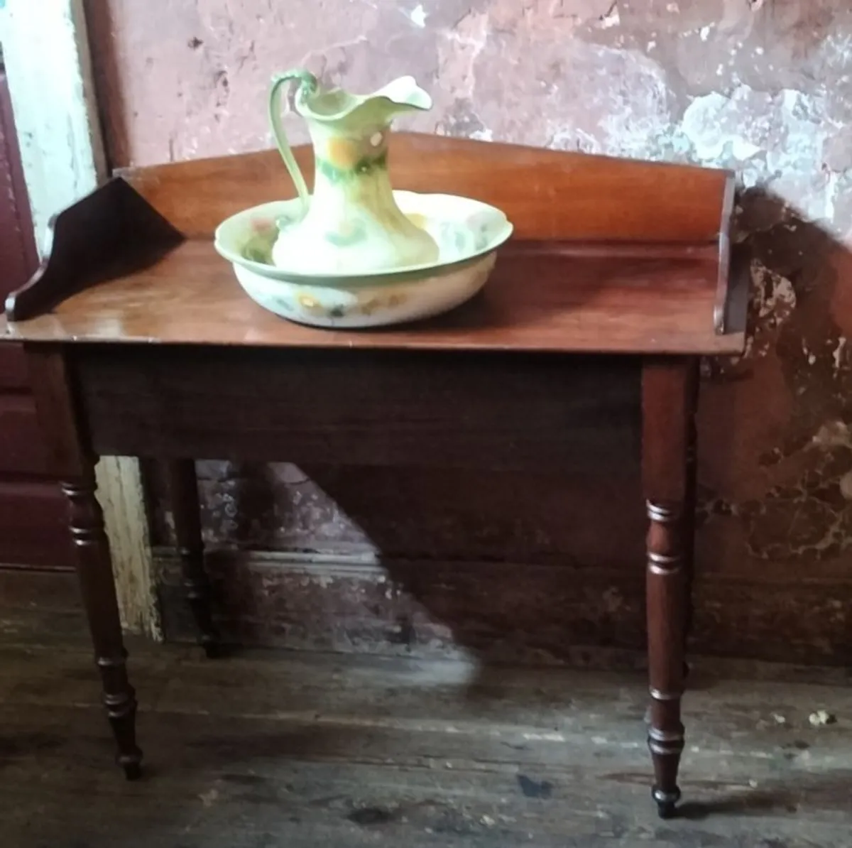 Victorian mahogany Washstand - Image 4