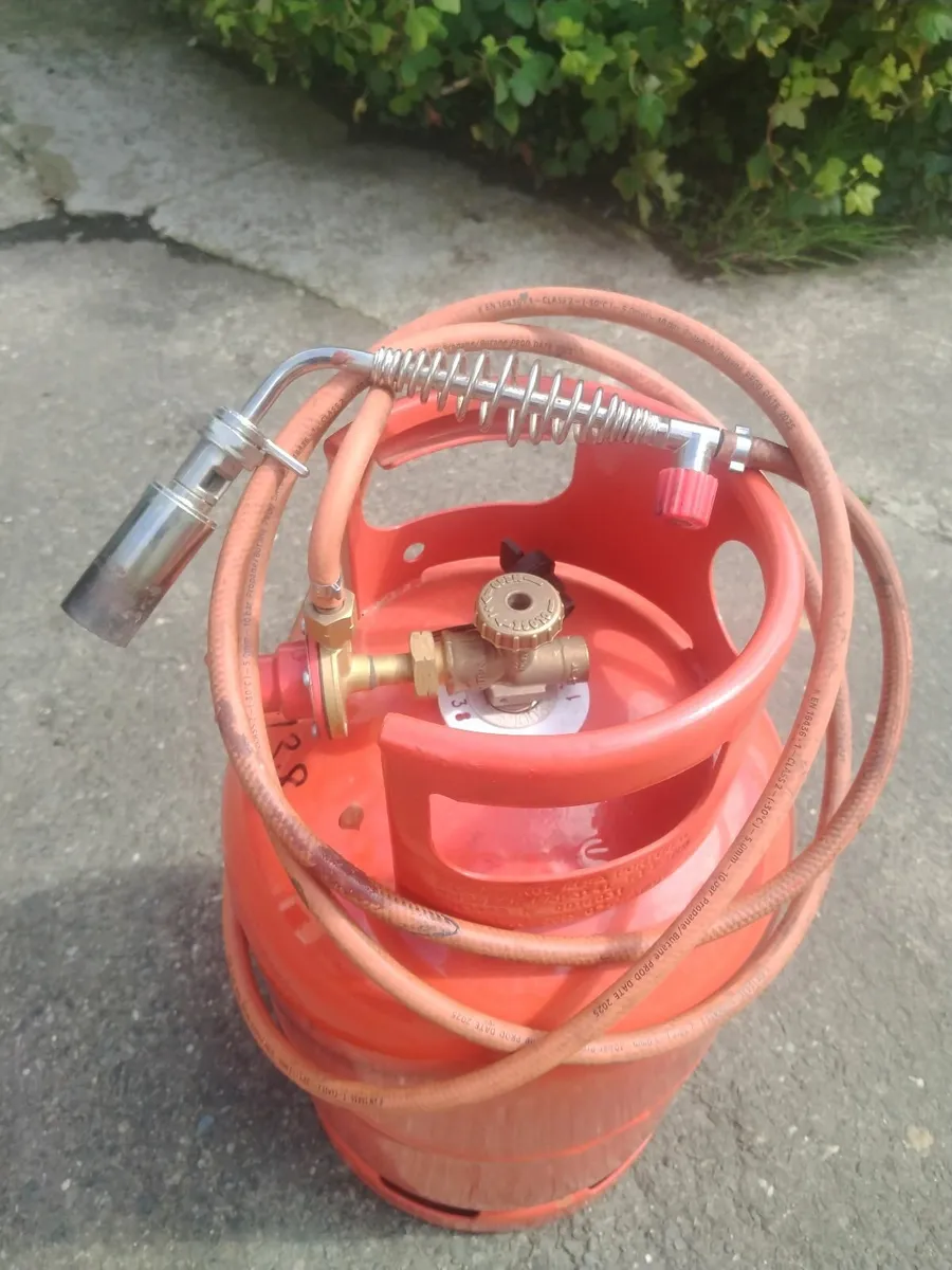 Gas torch - Image 1