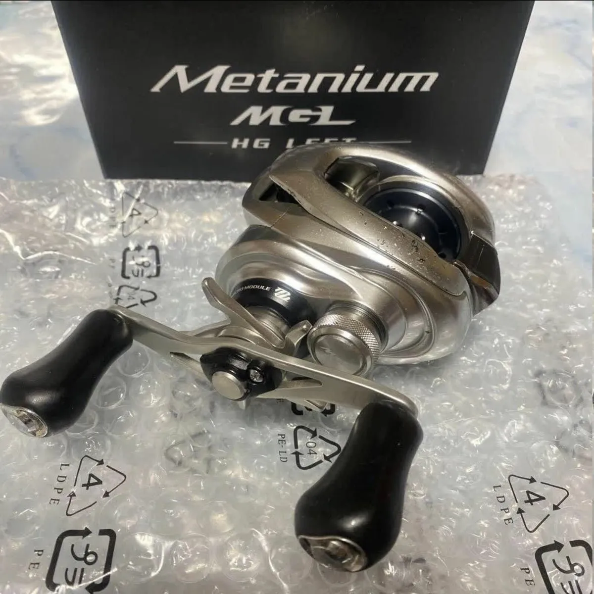 Fishing reel Shimano 16 Metanium MGL HG 7.4:1 - Image 2