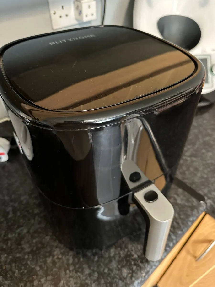 Air Fryer - Image 3