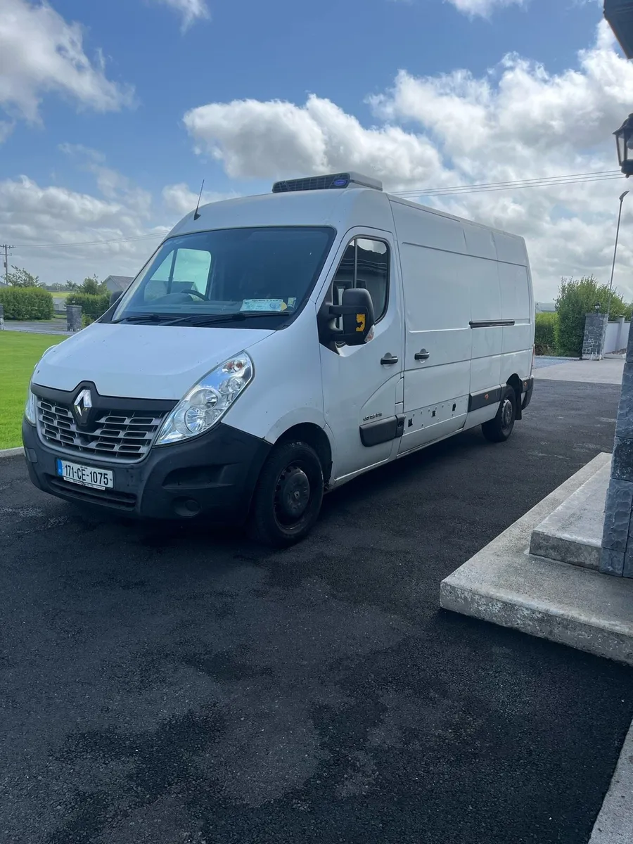 Fridge van renault master - Image 2