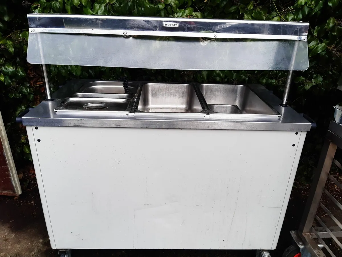 Moffat 3FBM Cupboard with Dry Heat Bain Marie.