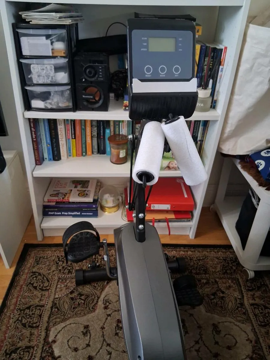 Stationary exercise bike (never used) - Image 4