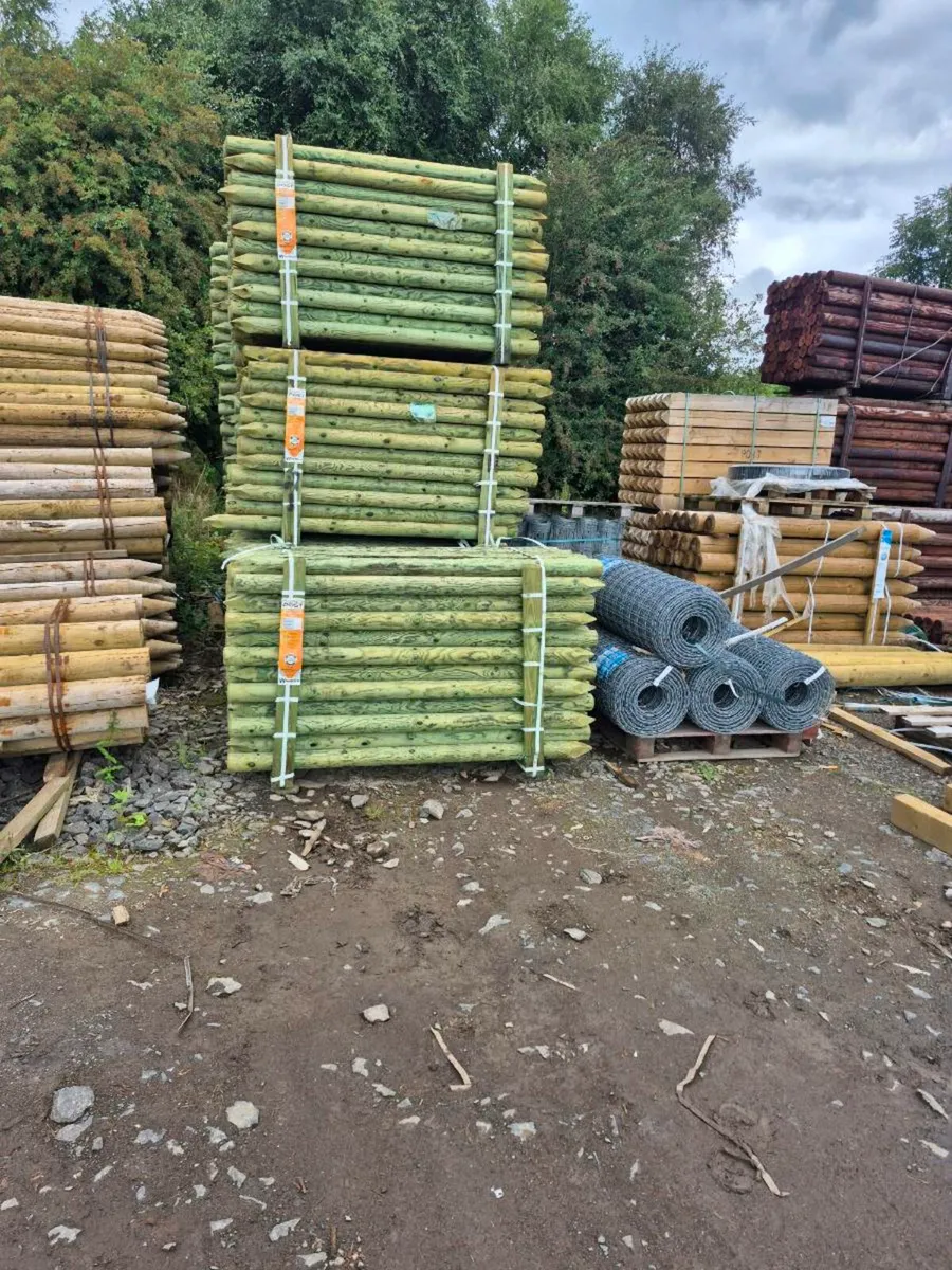 Fencing materials - Image 1