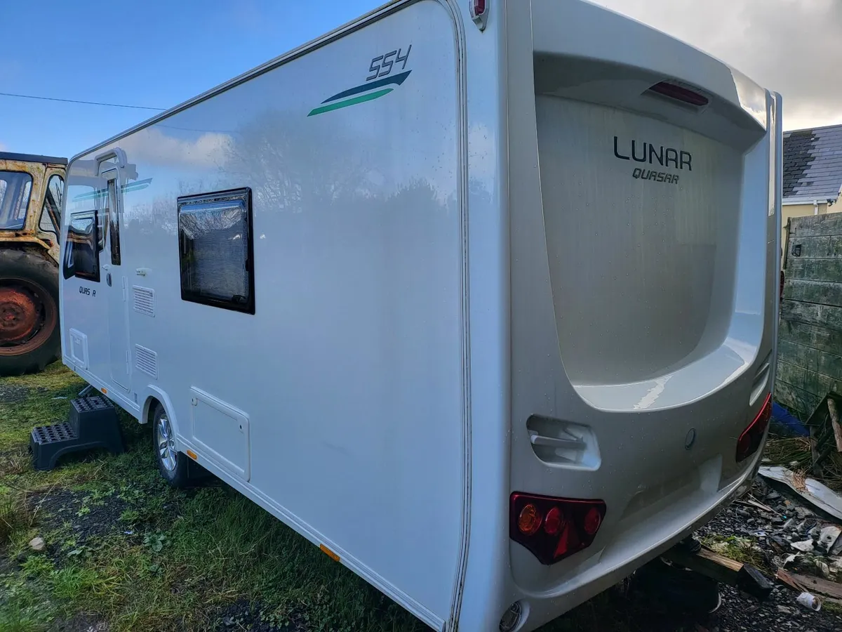 REDUCED 2019 lunar quasar 554 SINGLE BEDS - Image 2