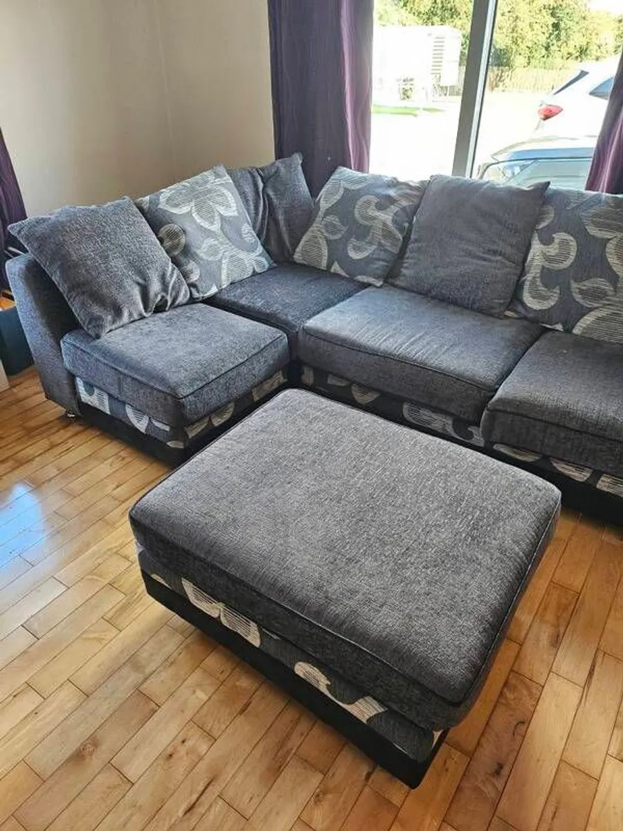 Corner Couch - Image 3