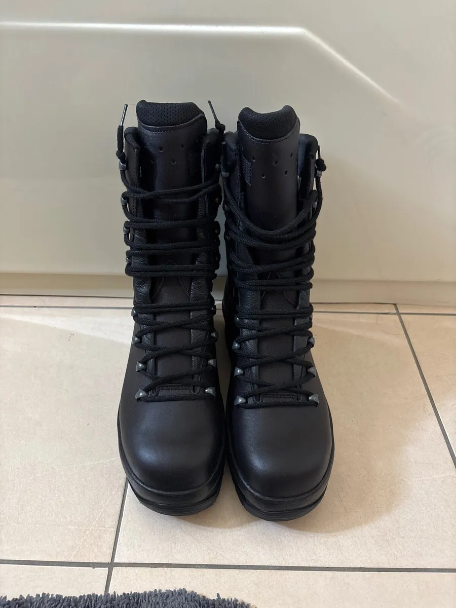 Haix gortex black leather boots - Image 3